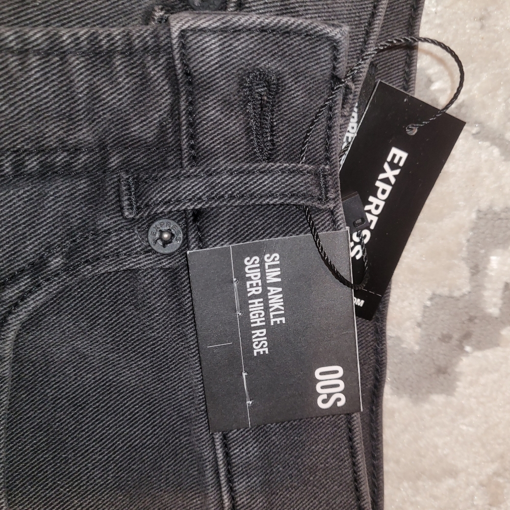 Express Jeans - Picture 5 of 15